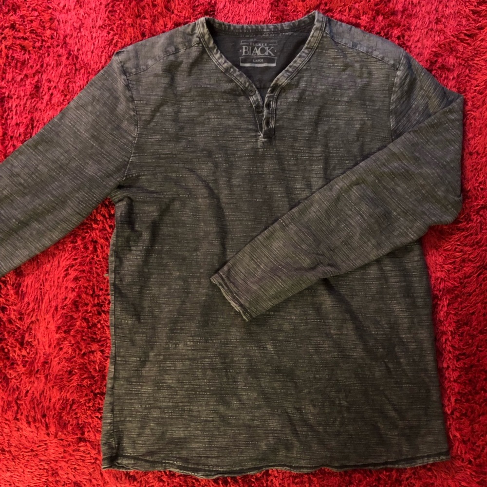 Buckle dark grey 1/4 button shirt